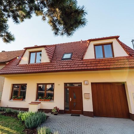 Apartman Pod Borovici Kovalovice Kültér fotó